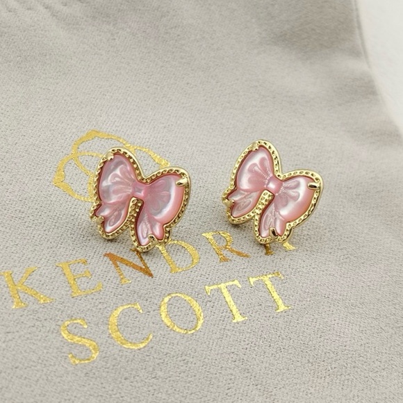 Kendra Scott Haley Bow Gold Stud Earrings - Picture 2 of 4